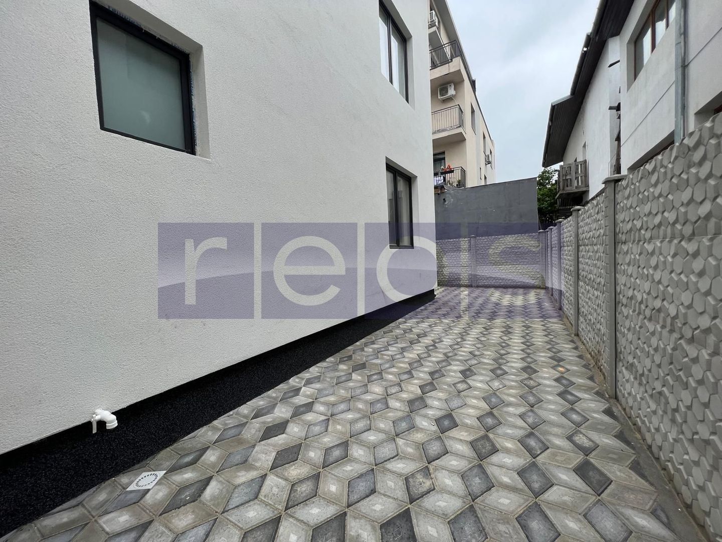 INCHIRIERE VILA P+2+M | NEMOBILATA | ZONA MIHAI BRAVU - Poză 15