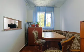 Apartament 3 camere, Cartierul Florilor, Boxă și parcare - Poză 12