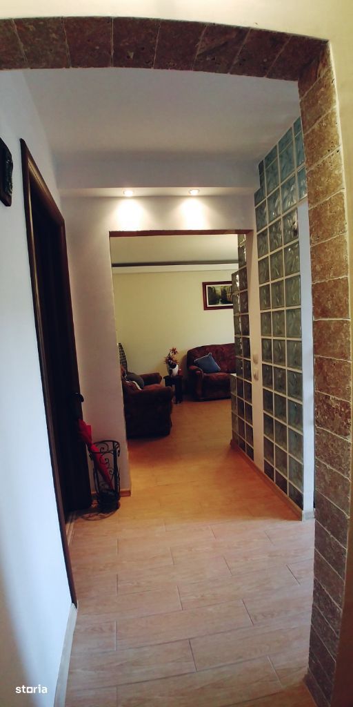 Apartament 3 camere Aparatorii Patriei S271 - Poză 1