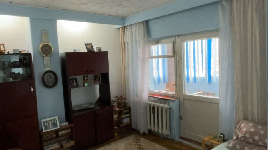 Apartament cu 3  camere de vanzare in Blaj - Poză 3