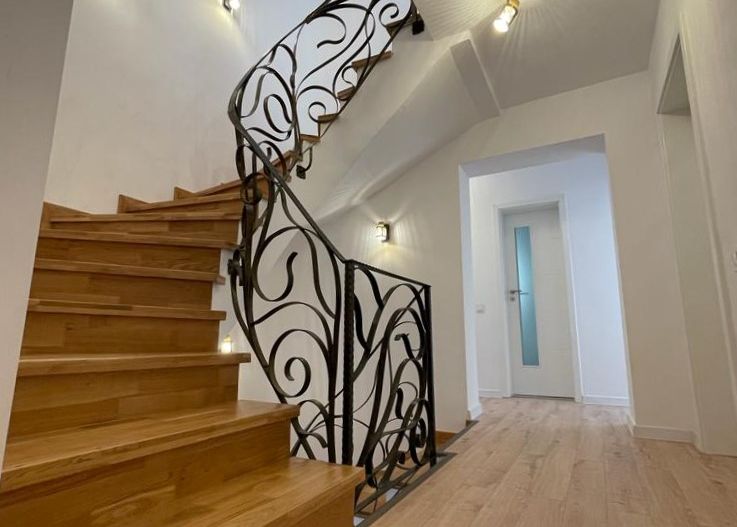 PENTHOUSE | 7 CAMERE | TRIPLEX | PIATA VICTORIEI - Poză 1