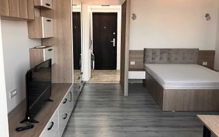 Garsonieră 30 mp, renovată, mobilată, 3 lifturi, metrou 2 minute - Poză 2