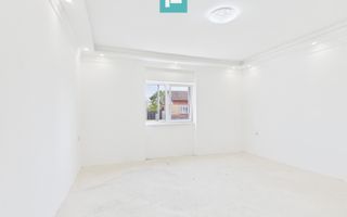 Casă renovată 4 camere si 1452 mp teren în Bătania - Poză 5