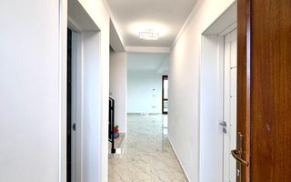 Duplex  cu 4 camere si teren generos , Sacalaz - Poză 6