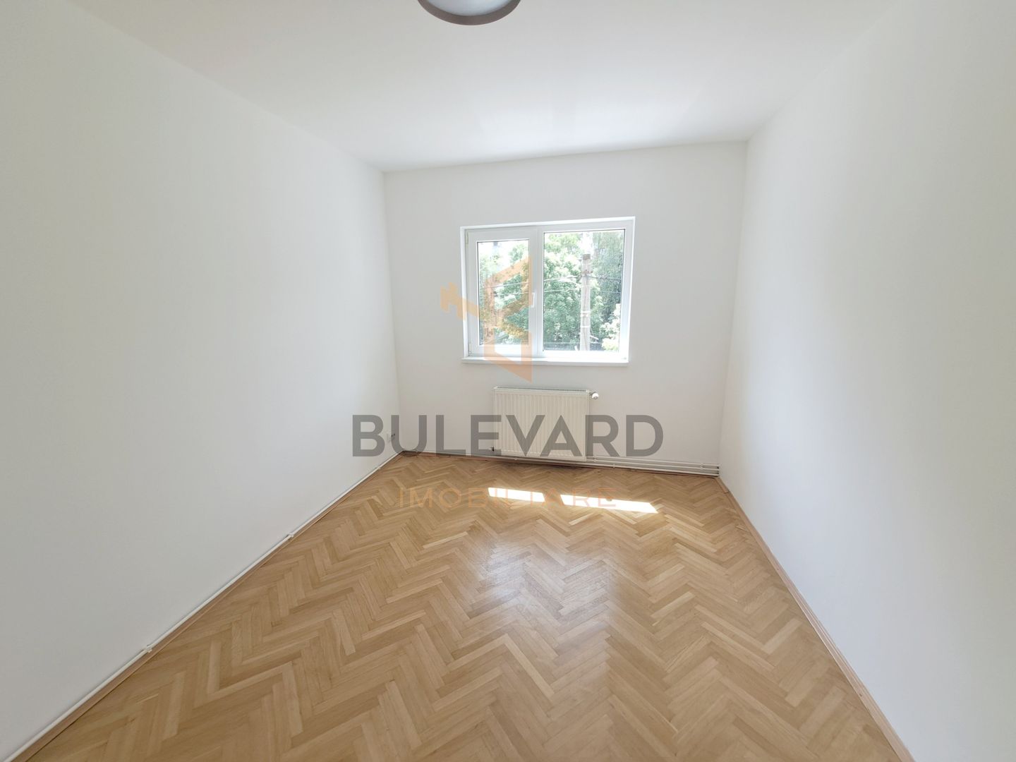 Apartament 3 camere zona Piata Cipariu! Renovat! - Poză 7