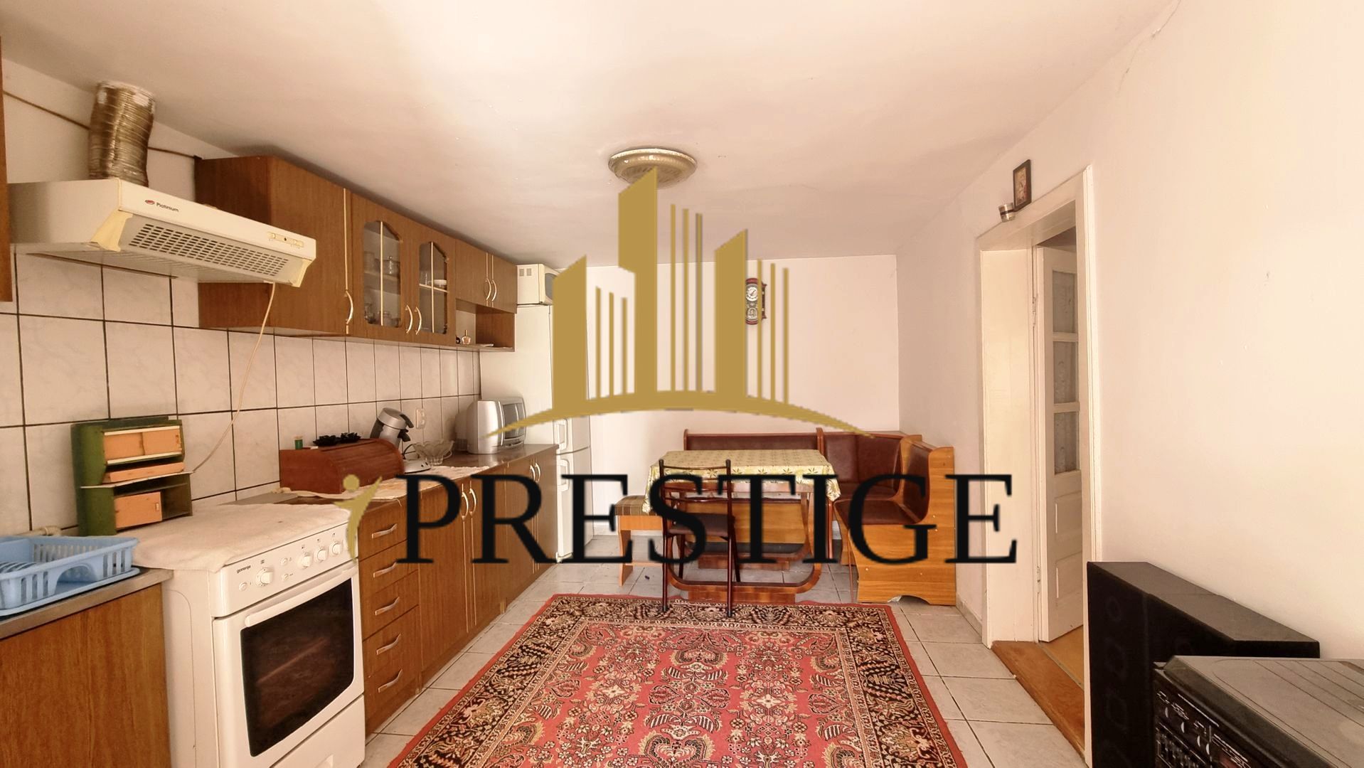 CASĂ DE VÂNZARE SIBIU TURNIȘOR, CURTE MARE, GARAJ, ACCES AUTO - Poză 9