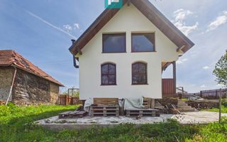 Casă pitorească de vacanță în Dulcele - Poză 2