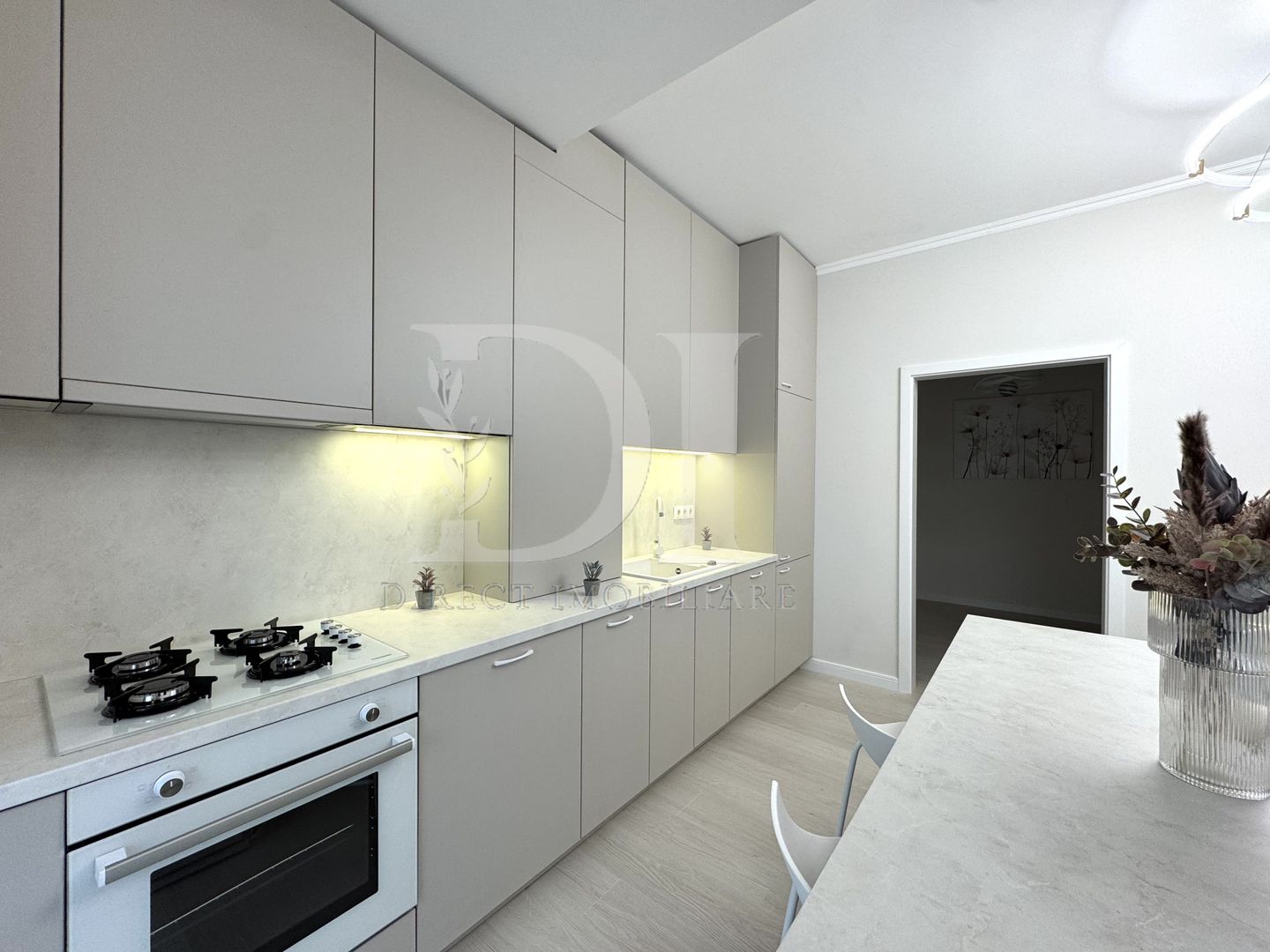 Apartament la cheie / două dormitoare/ Zona Eroilor - Poză 3