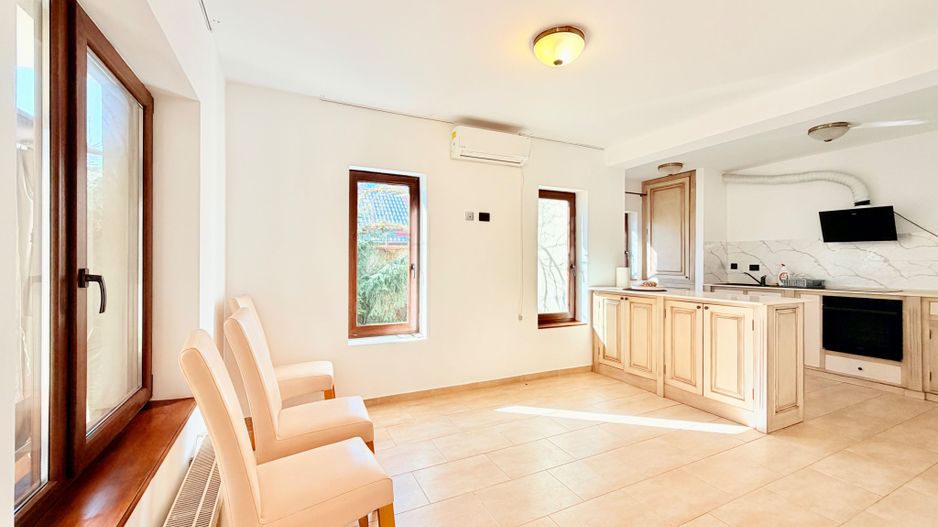 Duplex luminos si spațios, cu garaj, in zona Mehala - Ronat - Poză 5