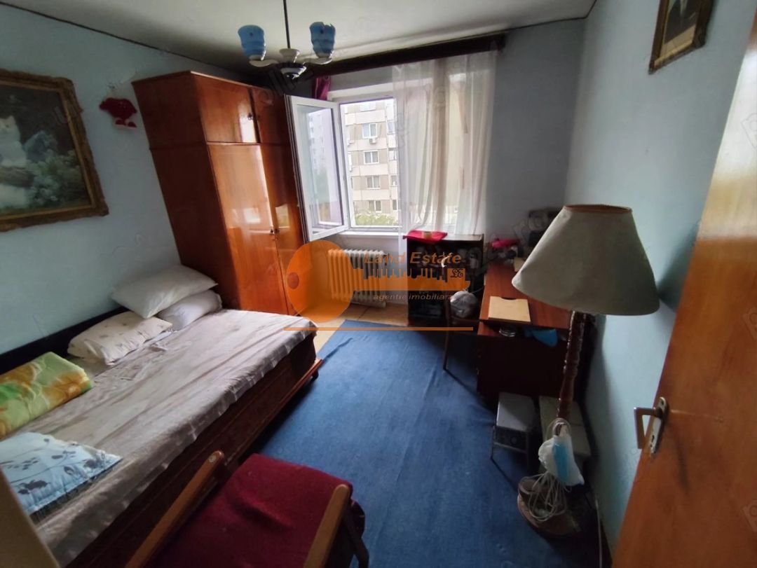 3 camere Rahova - 1983 - Poză 2