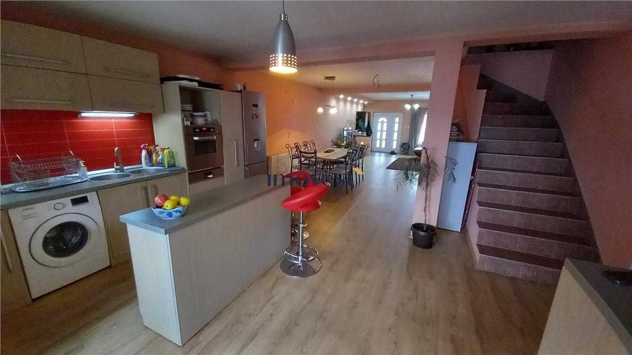 BRASADAS vinde casa tip duplex în zona CLOSCA. - Poză 1