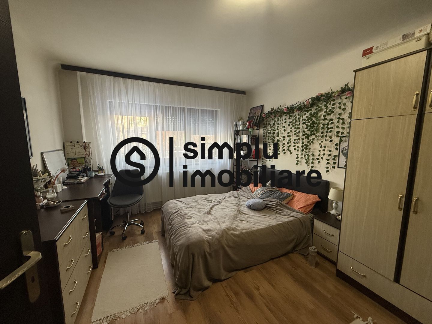 Apartament 3 camere decomandat - Poză 14