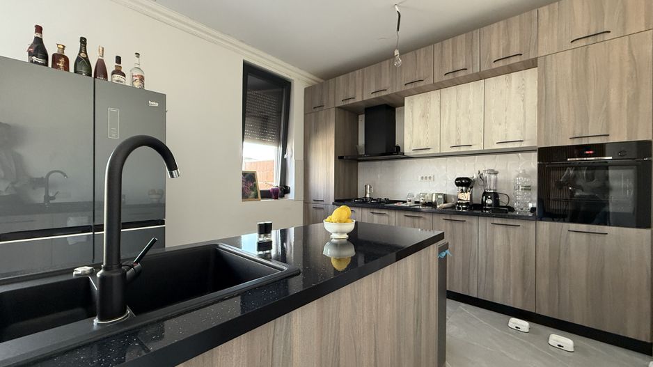 Vila tip duplex Otopeni - Poză 3