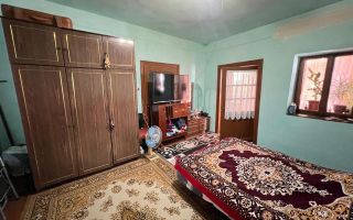 casa individuala Varias apa centrala pe gaz canalizare 1500mp - Poză 19