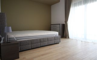 Apartament cu 3 camere de închiriat în zona Nord - Poză 9
