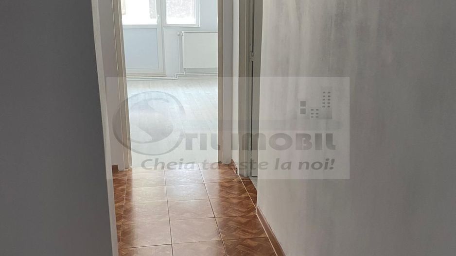 Apartament 3 camere, decomandat - 79 mp - etaj 3/4 - Frumoasa ! - Poză 9