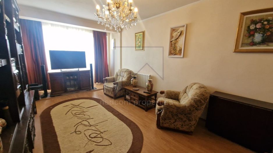 Vanzare 3 camere, Titan -  Aleea Barajul Sadului - Poză 3