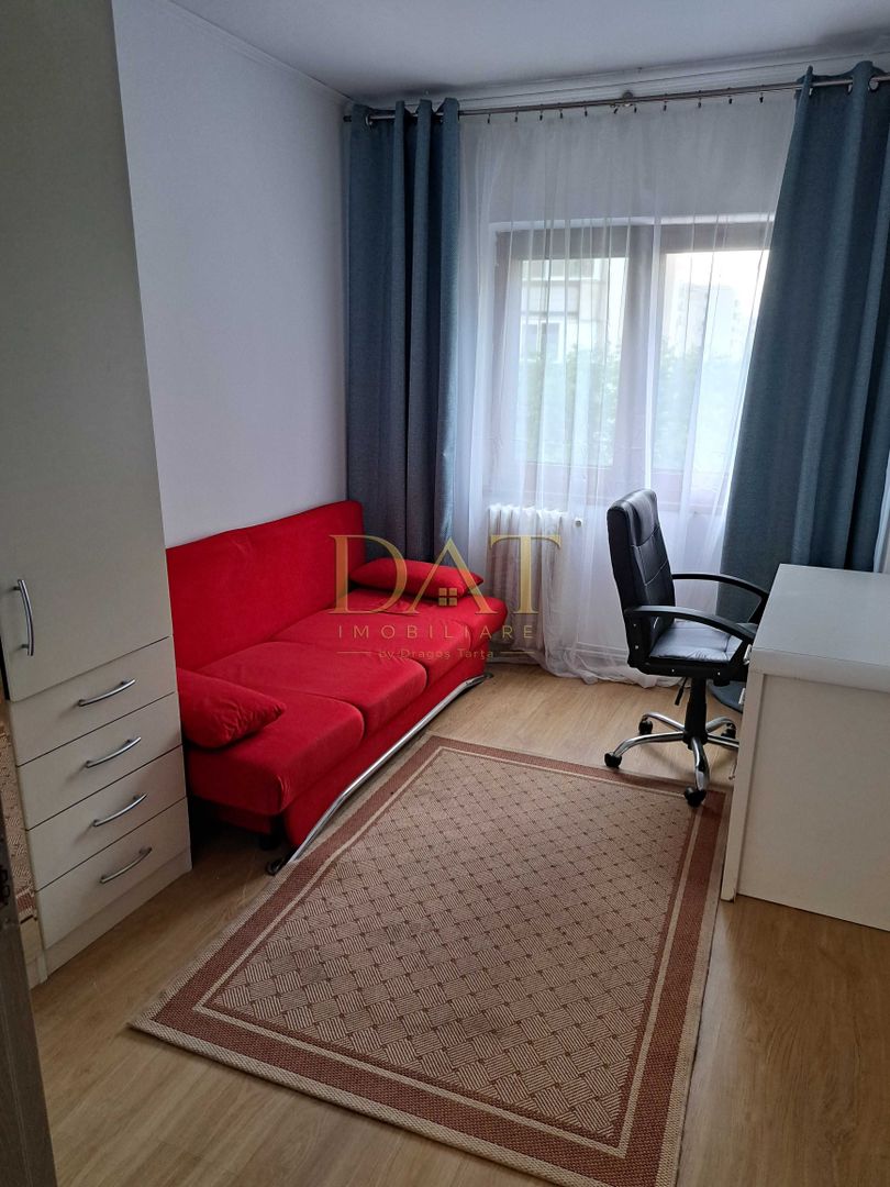Apartament cu 3 camere | decomandat | Calea Florești | - Poză 2