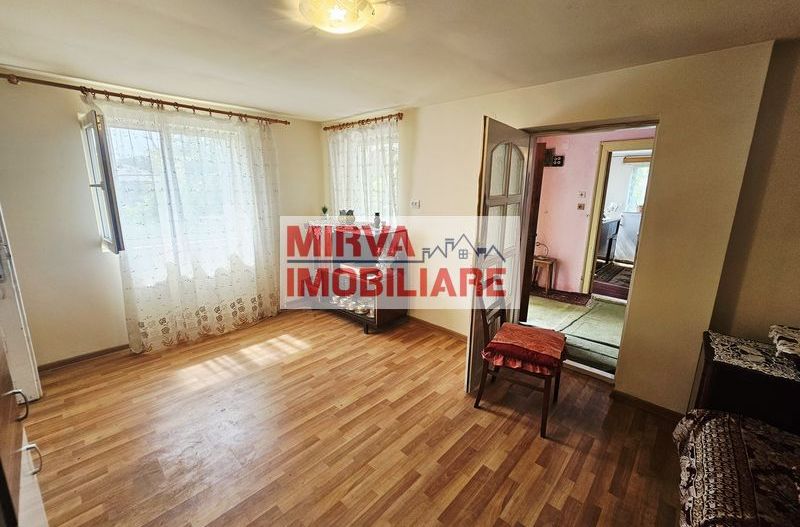 Casă cu 2 camere și teren generos, Dărmănești – Exclusivitate - Poză 21
