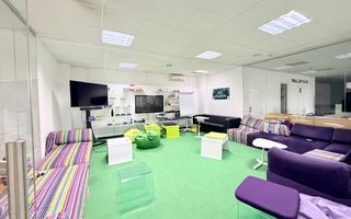 Un sediu care inspiră încredere, în inima Timișoarei - Poză 6