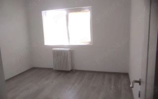 Vând apartament 2 camere, vis a vis de Palas, - Poză 4