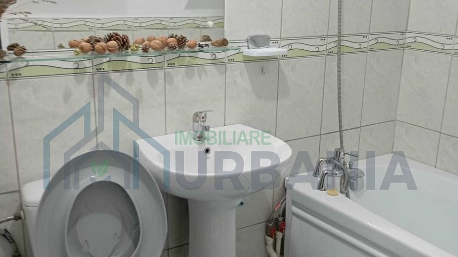 #, vand apartament 2 camere, Nicolina 1 - Poză 6