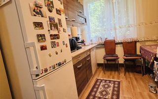 APARTAMENT CU 2 CAMERE SEMIDECOMANDAT ZONA ROGERIUS - Poză 7