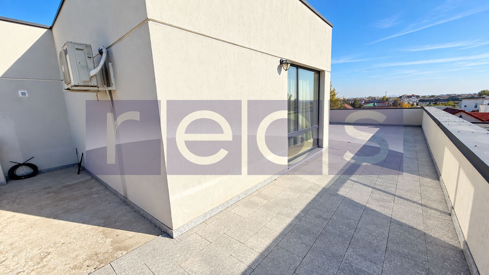 DE INCHIRIAT 3 CAMERE | TERASA  | PISCINA | PARCARE  | STR MARACINENI - Poză 8