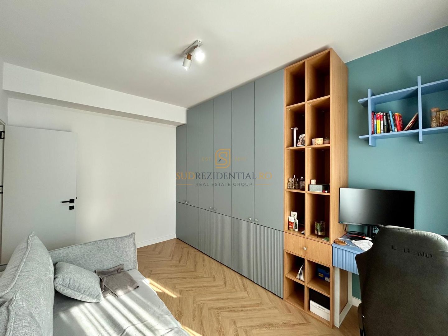 Casă 4 camere | 3 dormitoare | 3 bai | Mobilată premium | Curte 175 mp - Poză 15