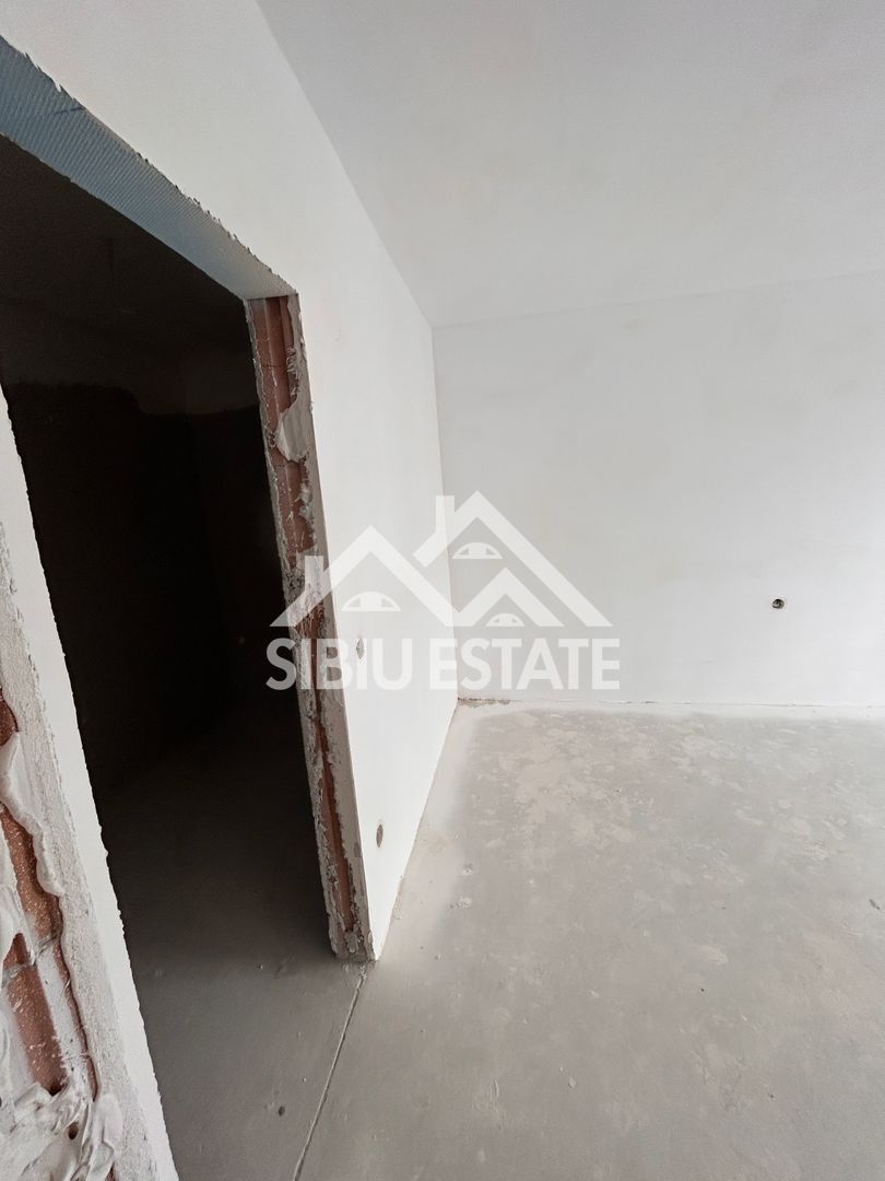 Apartament de vanzare cu 3 camere, 2 bai  etaj 1 bloc cu lift - Poză 9