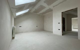 Casa rezidențială cu 7 camere, 3 băi, dressing, pivniță – Sura Mica - Poză 20