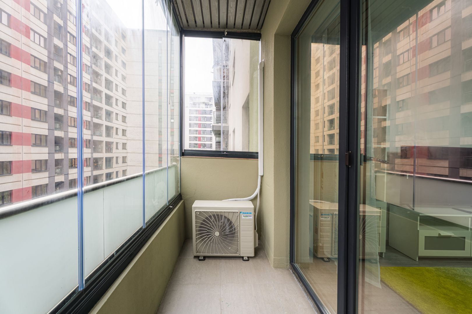 Prima închiriere | 2 camere | Novum Politehnica | Mobilat și utilat - Poză 8