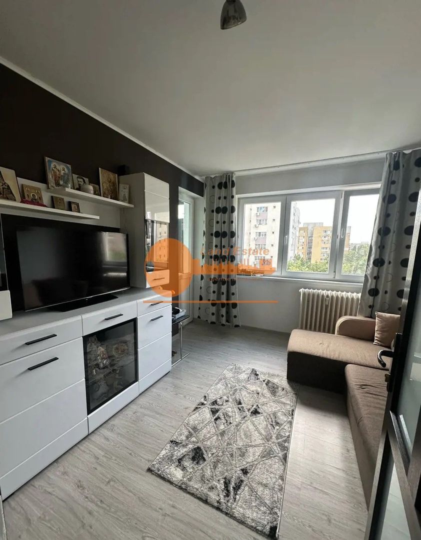Apartament 2 camere de vânzare – Romancierilor, decomandat, - Poză 2