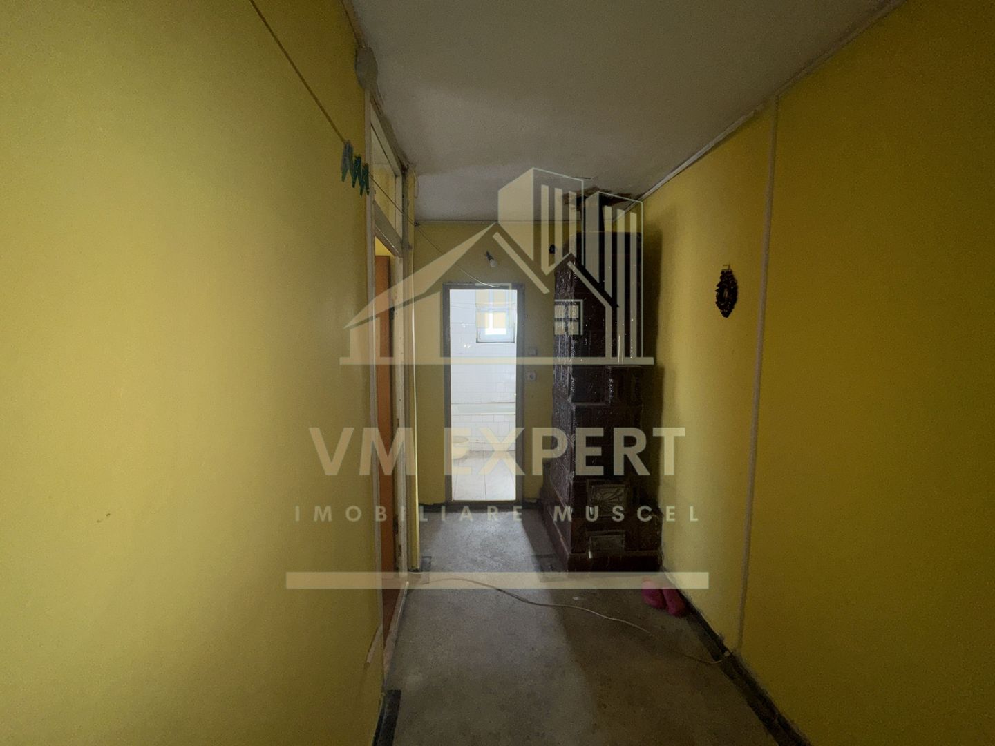APARTAMENT 3 CAMERE ETAJ 2 CAMPULUNG CARTIER GRADISTE - Poză 11