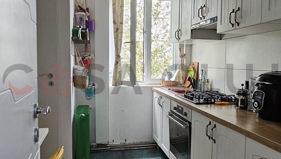 Apartament modern cu 3 camere, zona Hotel Royal ! - Poză 8