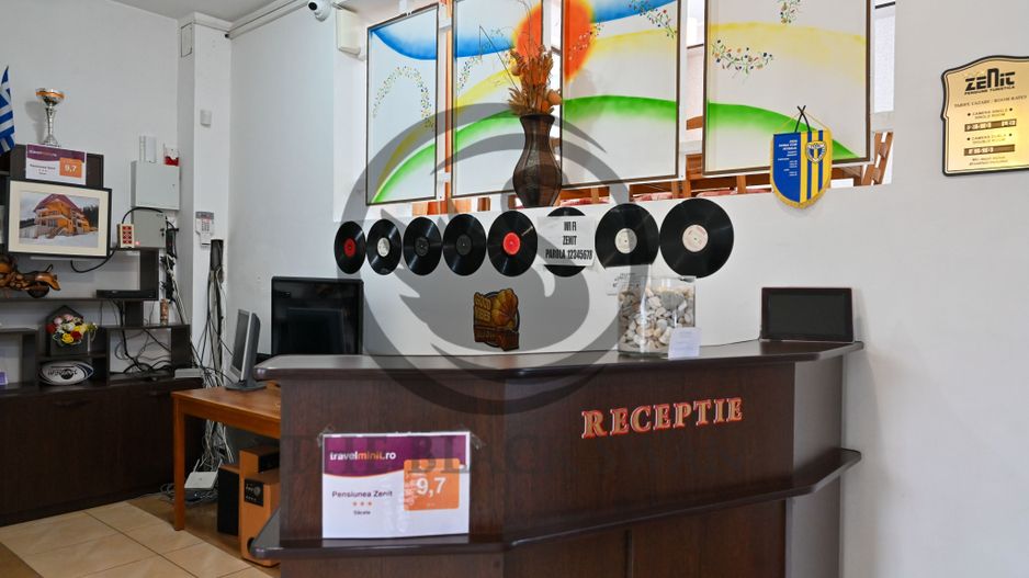 Pensiune la cheie de vanzare | 10 camere | Sacele, Brasov |Comision 0% - Poză 7