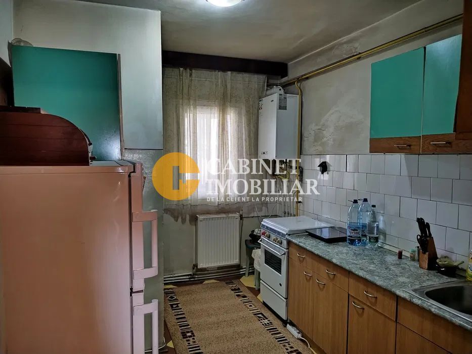 CENTRAL - SFANTUL LAZAR - 3 CAMERE DECOMANDAT - BLOC 1982 - Poză 4