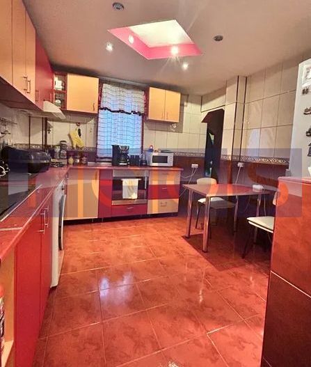 DE VANZARE APARTAMENT 3 CAMERE 65 MP | DECOMANDAT| METROU LUJERULUI - Poză 4