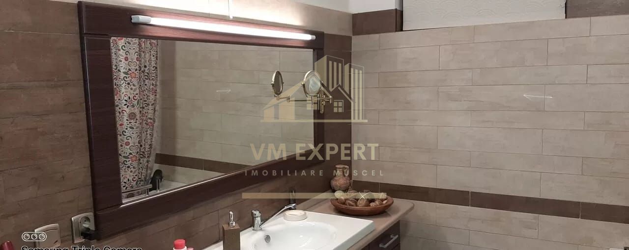 VILA 8 CAMERE, TEREN 1294 MP + 2712 MP PADURE, CAMPULUNG - Poză 10