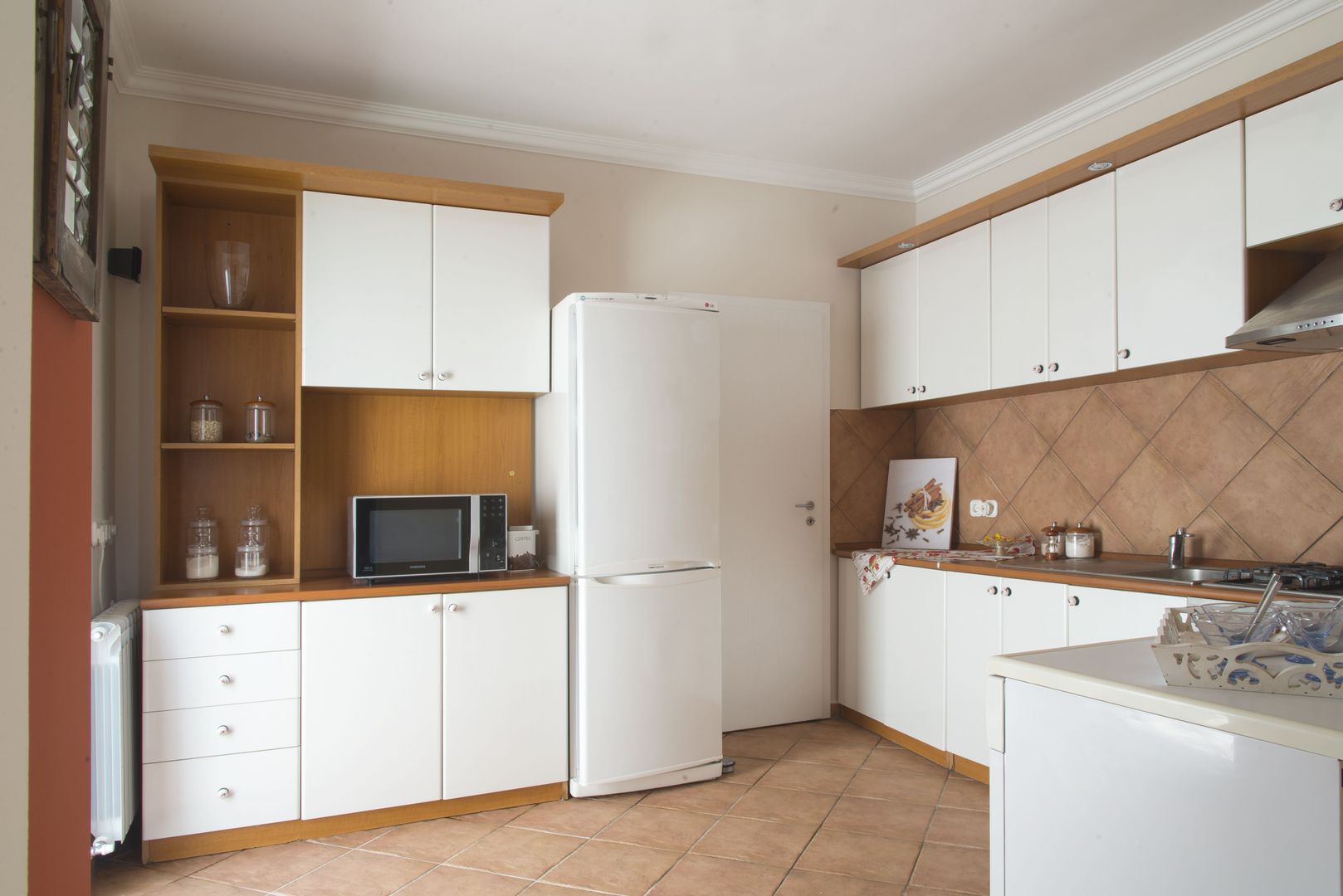 Generoasa si spatioasa - Poză 23