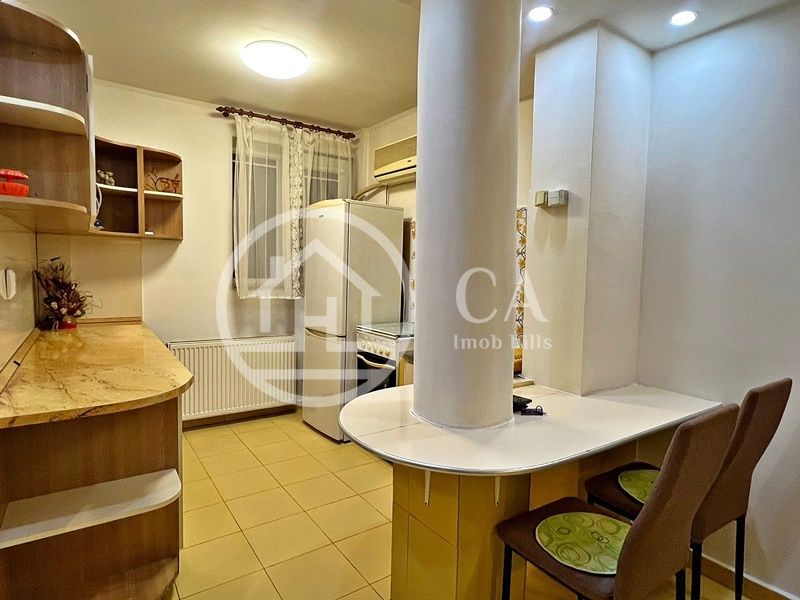Apartament de vânzare cu 2 camere în zona Rogerius, Oradea - Poză 6