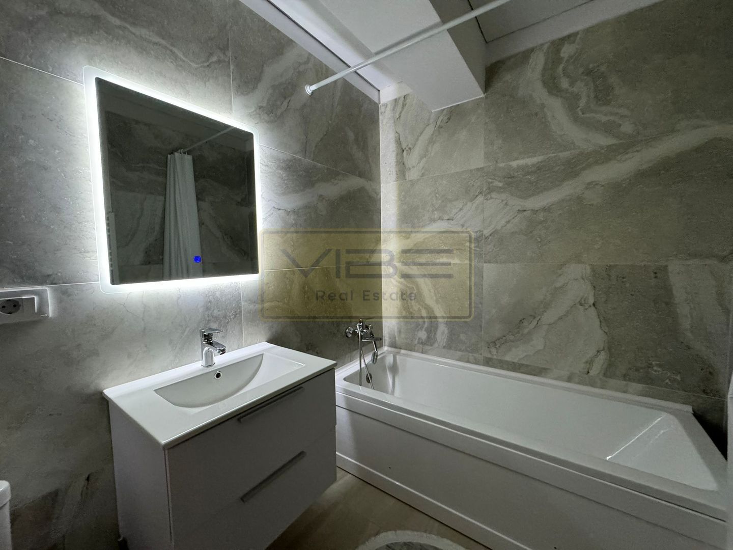 Apartament 1 camera modern  Lagom Residence Visani - Poză 20