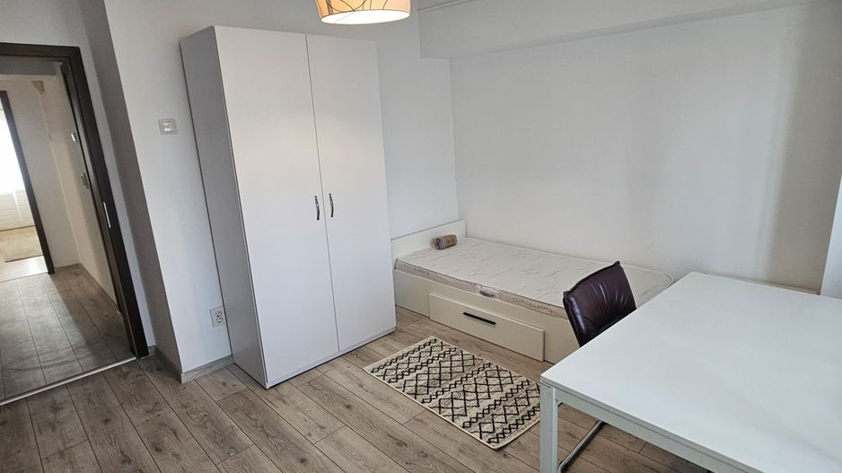 Oportunitate, Vanzare 3 Camere, PE Bd Decebal Bloc Monolit, Metrou Piața Muncii - Poză 7