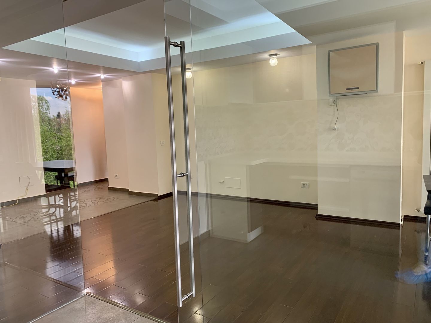 Apartament 4 camere spatios | Barbu Văcărescu |  2 Locuri de parcare - Poză 4