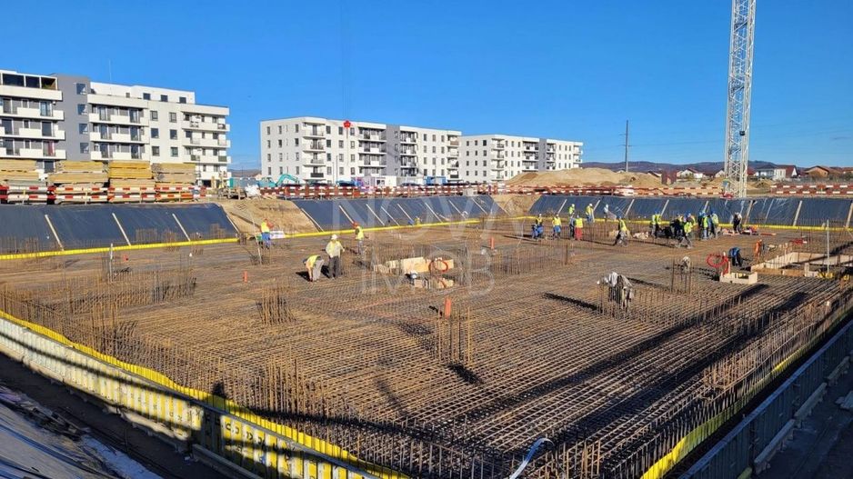 Apartament 3 camere, etaj intermediar, ansamblu nou Calea Surii Mici - Poză 12