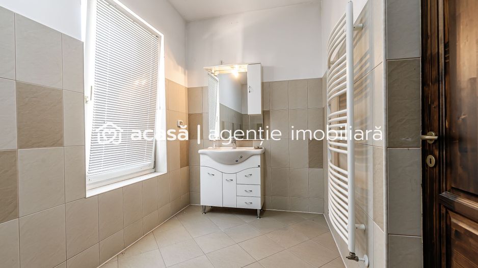 Proprietate rară pe Malul Mureșului confort, intimitate și spațiu - Poză 11