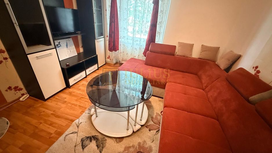 2 camere| Iosefin-vis a vis de Bega |zona superba| loc de parcare| curte comuna| - Poză 8