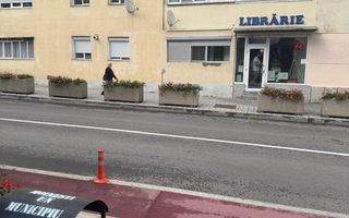 SPAȚIU COMERCIAL RENOVAT COMPLET ÎN MOINEȘTI - Poză 1