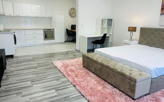Studio modern  50 mp prima închiriere cu parcare  in zona Centrala - Poză 3
