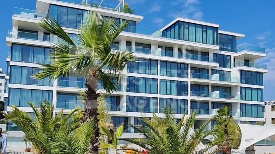 Vânzare, apartament, 2 camere cu grădină, Mamaia Nord - Poză 3
